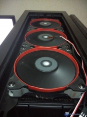 hwlabsnemesismontage 03_Large