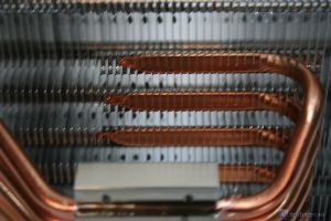 00034 REEVEN__KELVEROS_WWW.XTREMEHARDWARE.COM