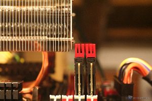 00058 REEVEN__KELVEROS_WWW.XTREMEHARDWARE.COM